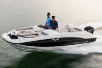 Bayliner 210 Deck Boat