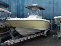 Boston Whaler 270 Outrage