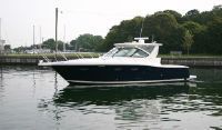 Tiara 3200 Open