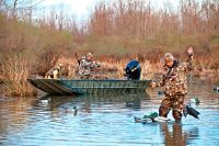 Tracker Grizzly 1860 Jon