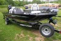 Crestliner 17 Storm