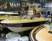 Chris-Craft Launch 25 Heritage Trim