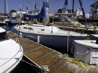 Ericson Yachts 27