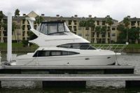 Carver 36 Sport Sedan