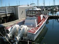 Boston Whaler Offshore 27