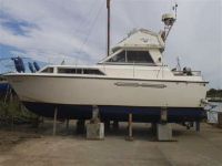 Princess 33 Flybridge Cruiser