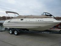 Sea Ray 240 Sun Deck