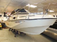 Boston Whaler Revenge 22