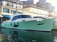 Mochi Craft Dolphin 64'