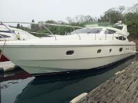 Ferretti 62