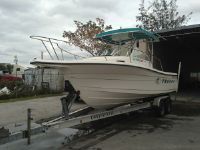 Bayliner Trophy 2352 Walkaround Cuddy