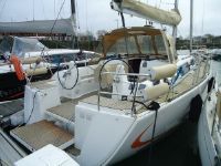 Dufour 375