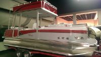 Tahoe Pontoon Funship