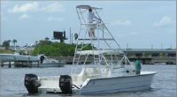 Twin Vee 32' Ocean Cat Sports Console