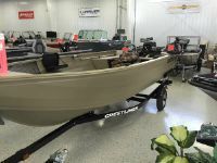 Crestliner 16 Kodiak Tiller