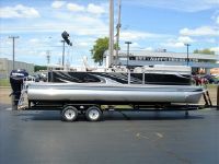 Apex Marine Qwest Ls 822 Cruise