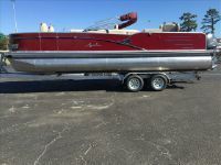 Avalon Catalina Series Quad Fish 25'