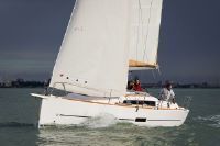 Dufour 350