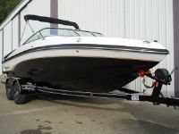 Bryant Boats 210W