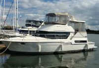 Carver 390 Cockpit Motor Yacht