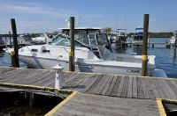 Boston Whaler Defiance