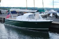 Vanquish 24 Center Console