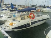 Rinker 232 Captiva Bow