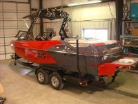 Axis Wakeboard Boat T23