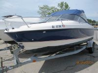 Bayliner Capri Cuddy Cabin