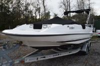 Century 2160 Deck Boat
