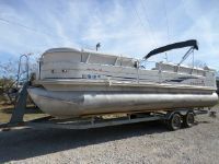 Tracker Sun Tracker Party Barge 25   36Aw