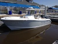 Edgewater 280 Center Console