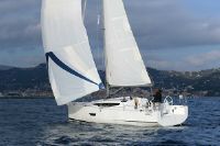 Elan Yachts E3