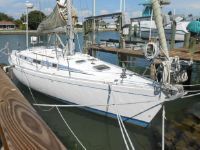 Beneteau 38-2 Sailing Sloop