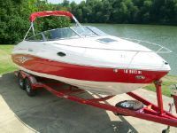 Rinker 232 Captiva Cuddy