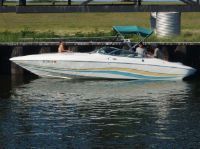 Baja 272 Boss 27' High Performance Cuddy