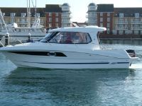 Beneteau Antares 880