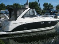 Chaparral 330 Signature/  Bow Thruster