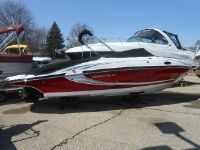 Rinker Captiva 246 Cuddy