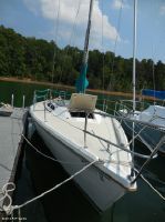 Catalina 30 Capri Sailboat