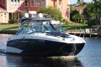 Mastercraft 300  33'9"Ft Loa 11Ft Beam