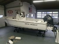 Sea Hunt Triton 177