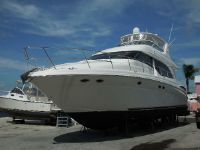 Sea Ray Motoryacht