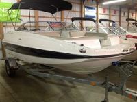 Bayliner 190 Deckboat
