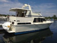 Marine Trading Tradewinds 43 Sundeck