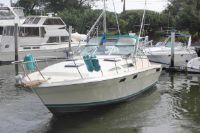 Bayliner Conquest 32 Express