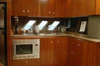 Cruisers 460 Express Cruiser