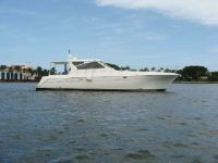 Californian Tiara Sea Ray Veneti Sunseeker Neptunus