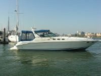 Sea Ray 400 Express Cruiser Diesels