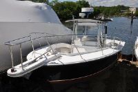 Bonito Center Console